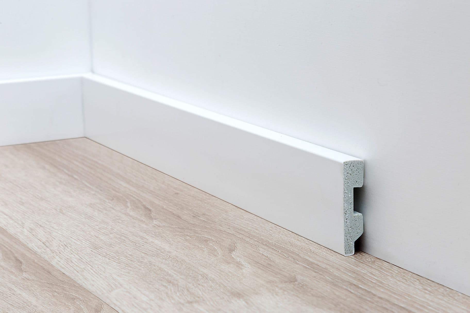 Zócalo de PVC - 1,5x6cm